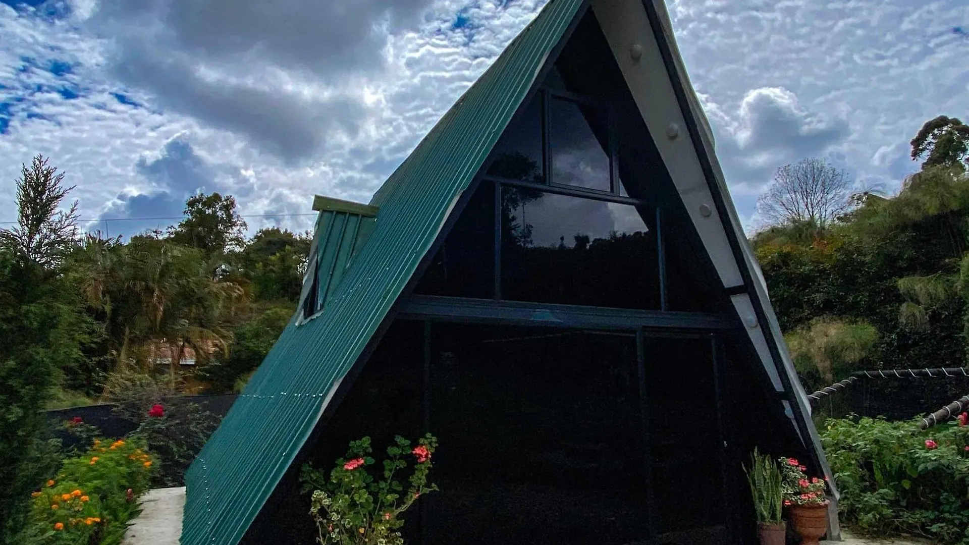 Holiday home Chalets De Lujo En Guarne Para 2 O 3 Personas