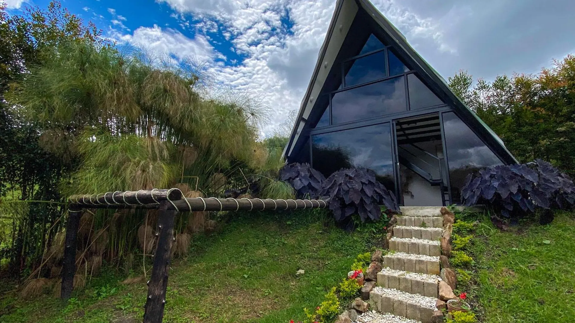 Chalets De Lujo En Guarne Para 2 O 3 Personas Colombia
