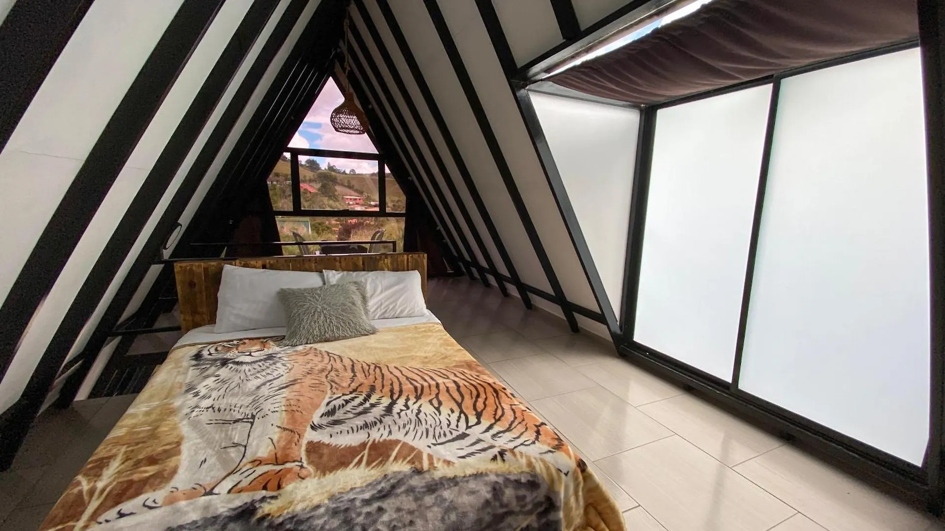 Chalets De Lujo En Guarne Para 2 O 3 Personas Colombia